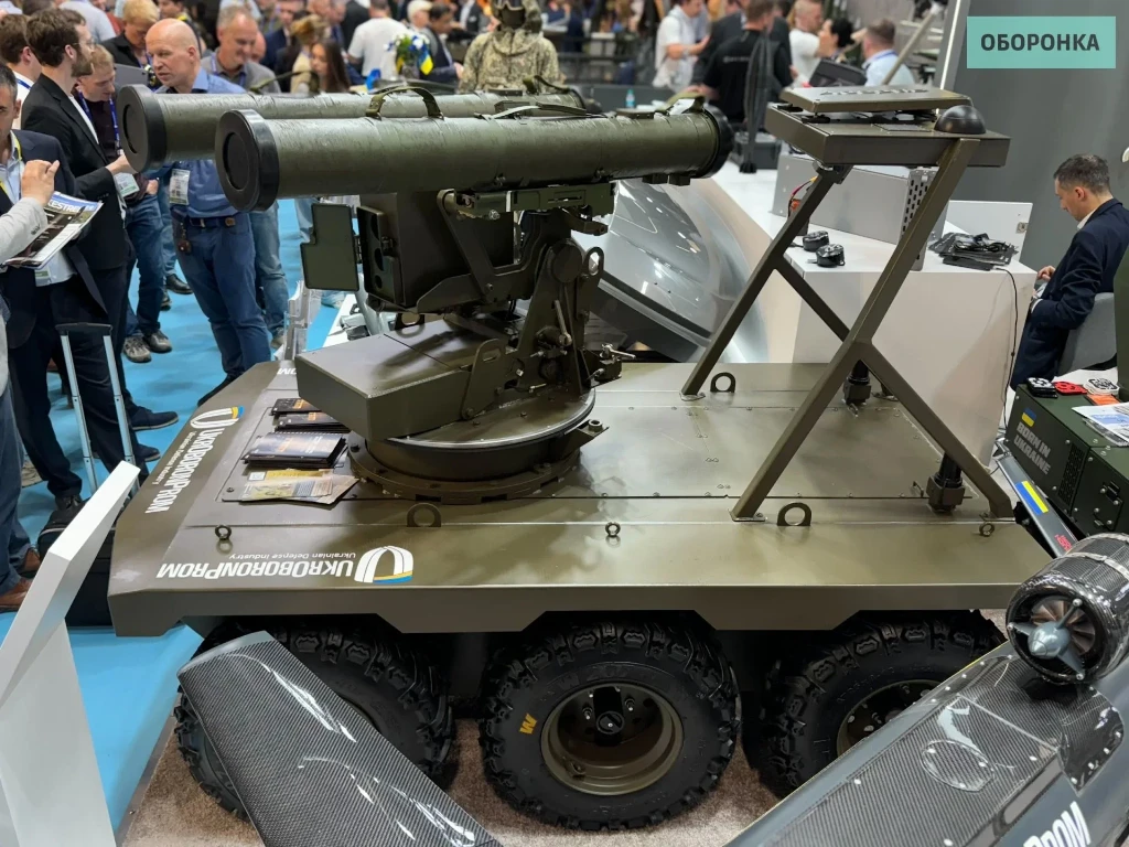 НРК від Ukrainian Unmanned Technologies на виставці Eurosatory-2026 у Парижі. НРК від Ukrainian Unmanned Technologies на виставці Eurosatory-2026 у Парижі.