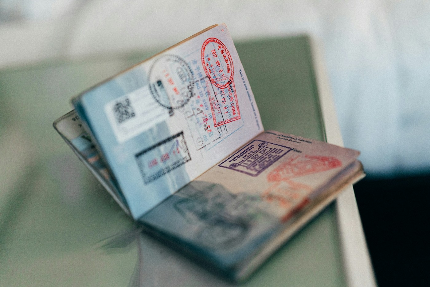 Виїзд військовозобов’язаних за кордон: підстава та прикордонні документи